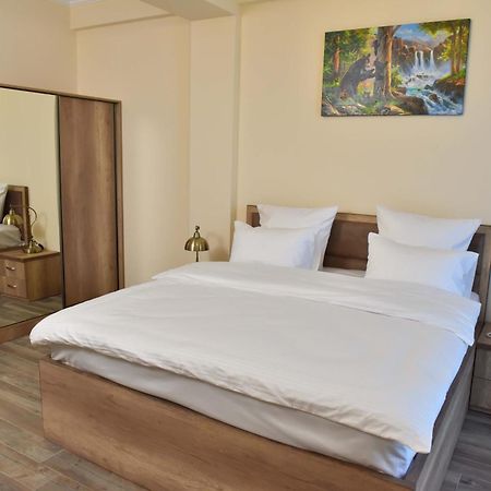 Altunyan Hotel Jerevan Eksteriør bilde