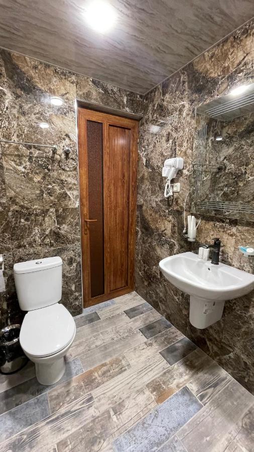 Altunyan Hotel Jerevan Eksteriør bilde